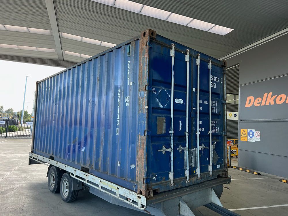 Refrigerated reefer container on a trailer